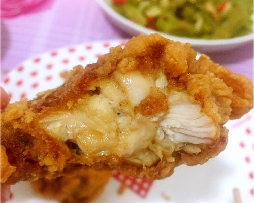 香辣炸鸡腿怎么做才最香辣？在家也能做出餐厅味道吗？