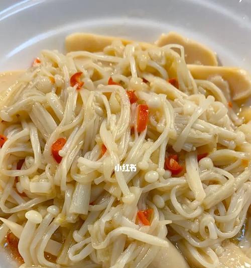 香辣炸菇丝的做法是什么？如何在家轻松制作？