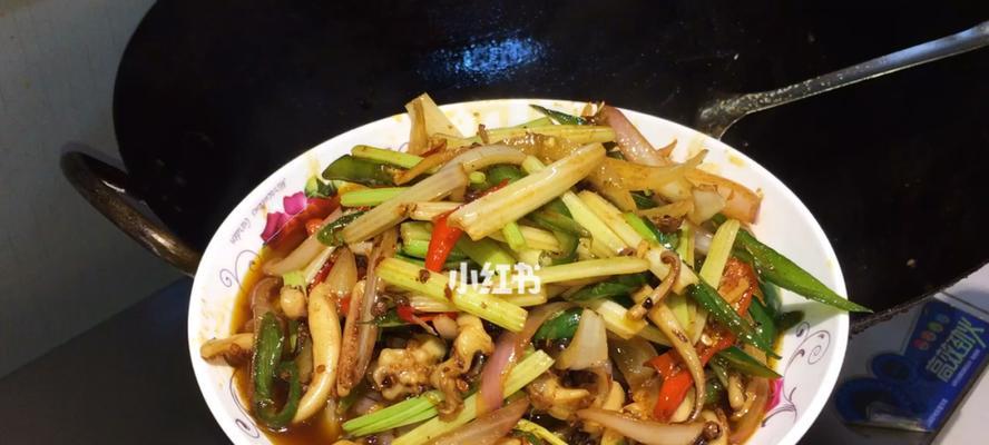 香辣洋葱炒鱿鱼怎么做？步骤和技巧有哪些？