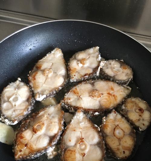 香辣鳕鱼块怎么做？有哪些步骤和技巧？