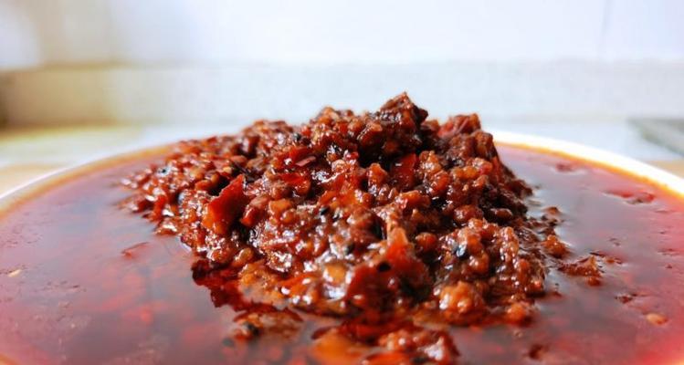 香辣香菇酱怎么做？有哪些步骤和技巧？