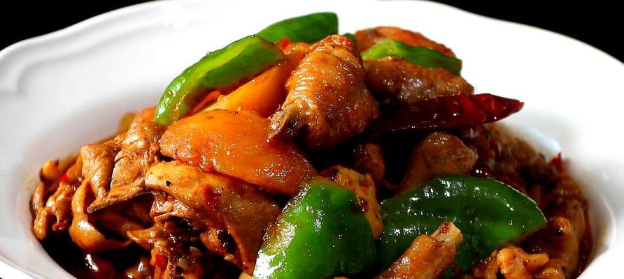 香辣土豆烧鸡块怎么做？步骤和技巧有哪些？