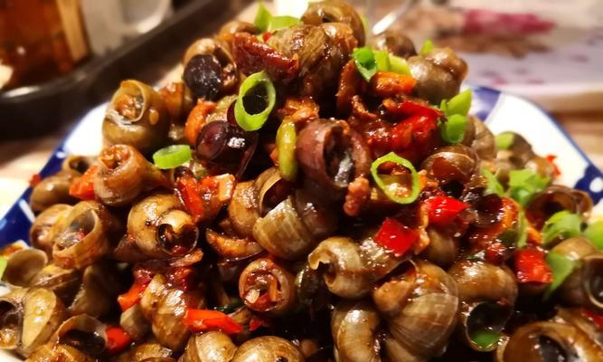 香辣田螺怎么做才够味？详细步骤解析！
