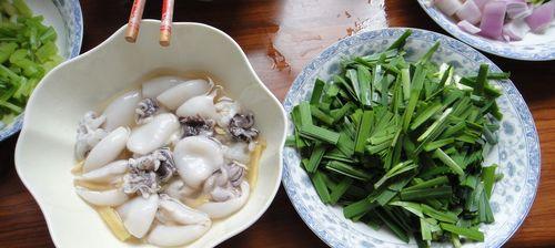 香辣酸豆角炒墨鱼怎么做？步骤和技巧有哪些？