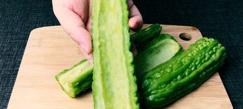香辣肉末苦瓜怎么做？有哪些步骤和技巧？