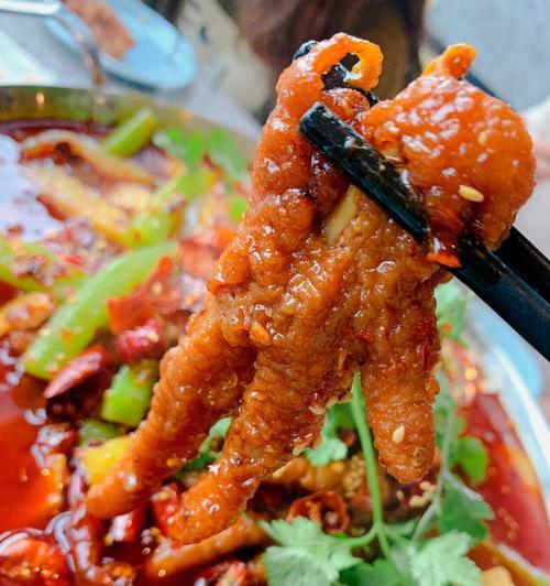 香辣盆盆尤鱼虾怎么做？详细步骤和技巧是什么？