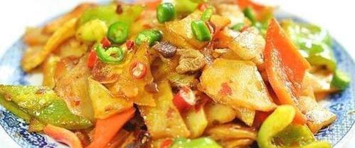香辣凉拌土豆片怎么做？步骤和技巧有哪些？