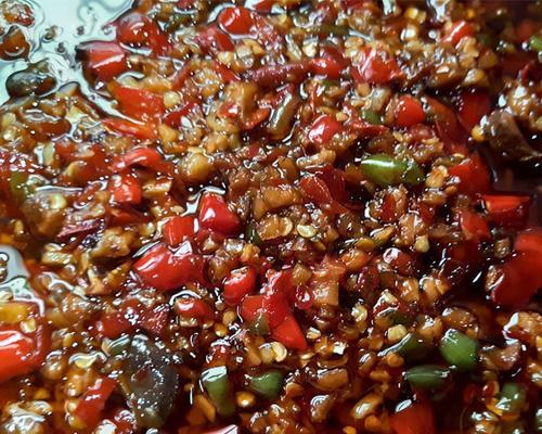 香辣老干妈辣椒酱怎么做？有哪些步骤和技巧？