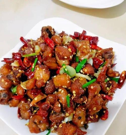 香辣辣子鸡怎么做？详细步骤和技巧是什么？