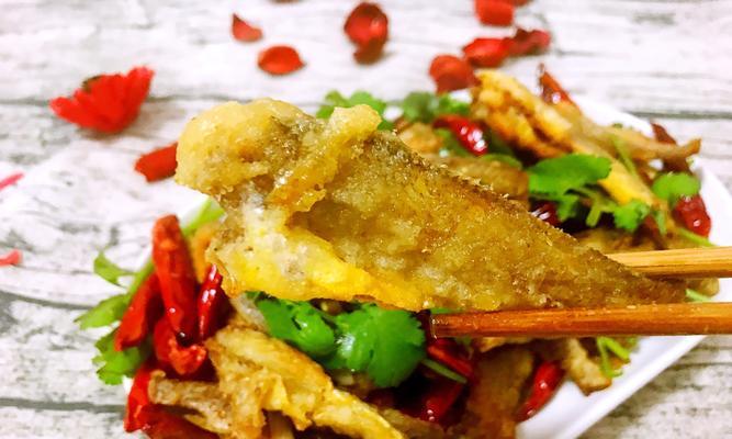 香辣酱焖黄鱼的做法是什么？如何在家轻松制作？