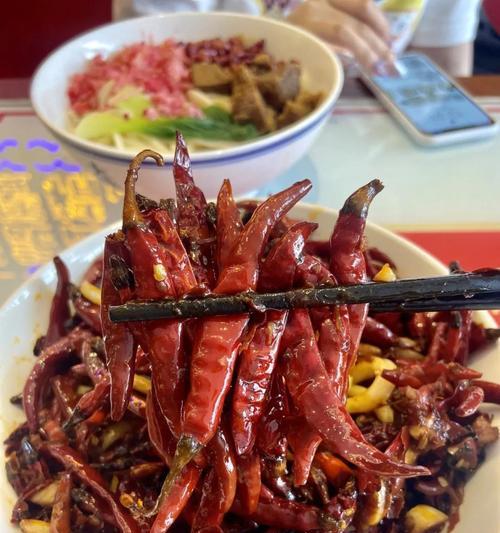 香辣花生脆皮虾怎么做？步骤和技巧有哪些？