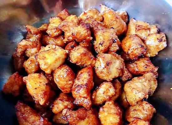 香辣干炸肉丝怎么做？有哪些步骤和技巧？