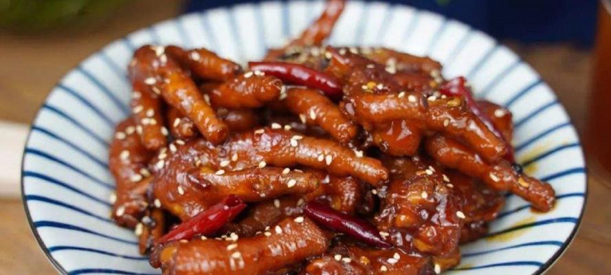 香辣凤爪怎么做才好吃？详细步骤和技巧是什么？