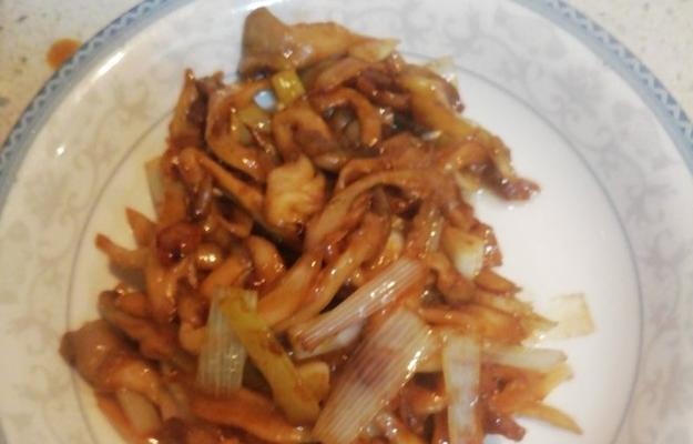 香辣凤尾菇怎么做？有哪些步骤和技巧？