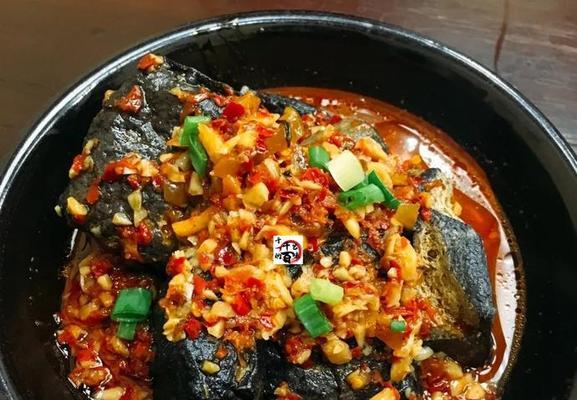 香辣臭豆腐怎么做才好吃？详细步骤和技巧是什么？