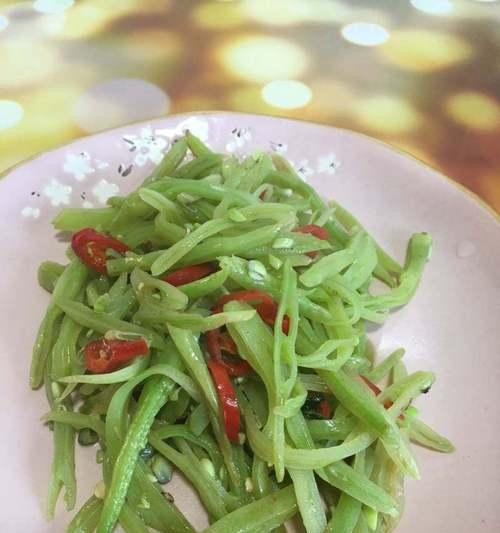 香辣扁豆丝怎么做？有哪些步骤和技巧？