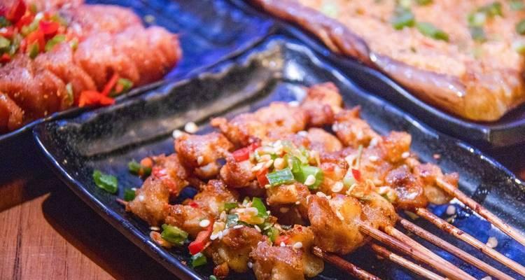 香烤牛肉串怎么做？有哪些步骤和技巧？