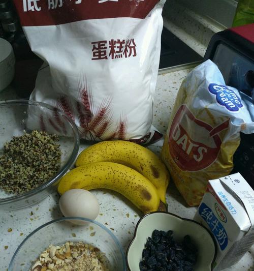 香蕉燕麦煎饼怎么做？有哪些简单步骤和技巧？