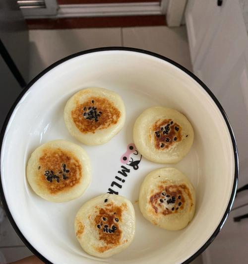 香蕉小饼怎么做？有哪些简单步骤和技巧？