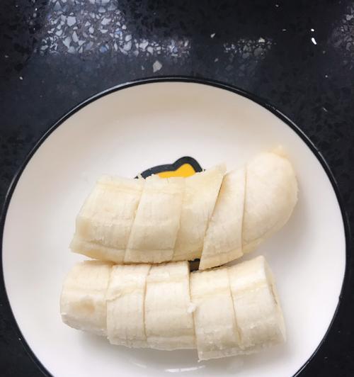 香蕉酸奶鸡蛋饼怎么做？步骤和技巧有哪些？