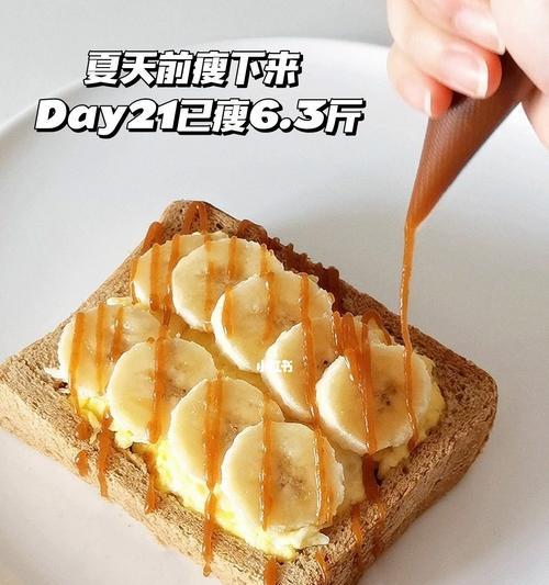 香蕉三明治简易版怎么做？步骤和材料有哪些？