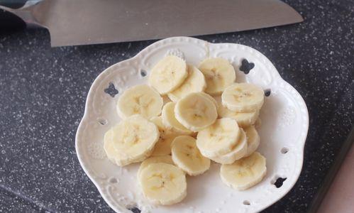香蕉牛奶鸡蛋饼怎么做？制作过程中需要注意什么？