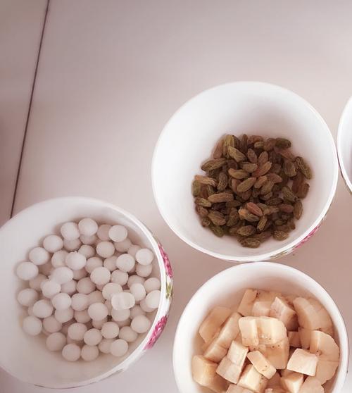 香蕉米酒甜汤怎么做？有哪些步骤和技巧？