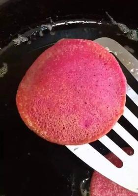 香蕉火龙果鸡蛋饼怎么做？有哪些制作技巧和常见问题解答？