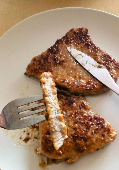 香煎猪里脊肉怎么做？步骤和技巧有哪些？