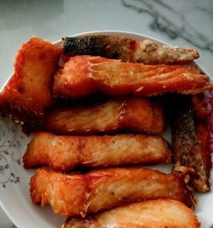香煎鱼块的做法是什么？如何做出外酥里嫩的美味鱼块？