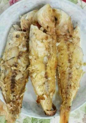 香煎油餐鱼怎么做？步骤和技巧有哪些？