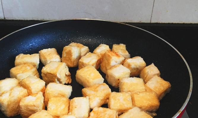 香煎水豆腐怎么做？步骤和技巧是什么？