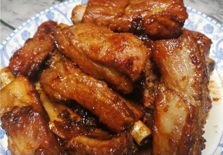 香煎排骨怎么做才外焦里嫩？常见问题有哪些解决方法？