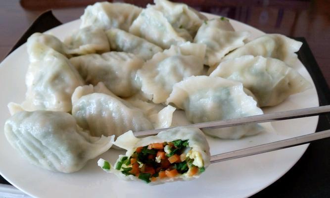 鲜虾韭菜饺子怎么做？步骤和技巧有哪些？