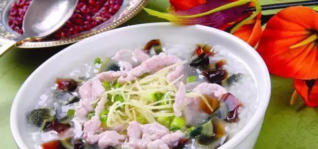 鲜虾鸡肉粥怎么做？有哪些步骤和技巧？