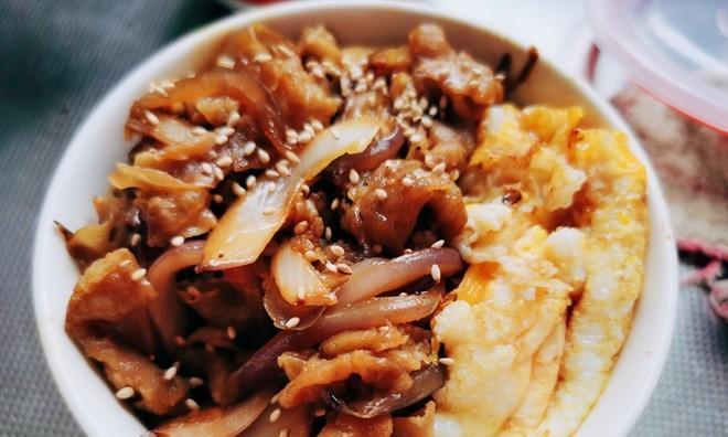 鲜虾肥牛蔬菜饭怎么做？步骤和技巧有哪些？