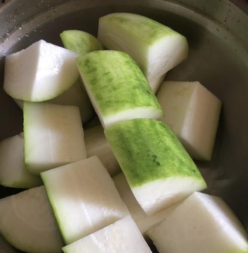 鲜味玉米节瓜汤怎么做？有哪些步骤和技巧？