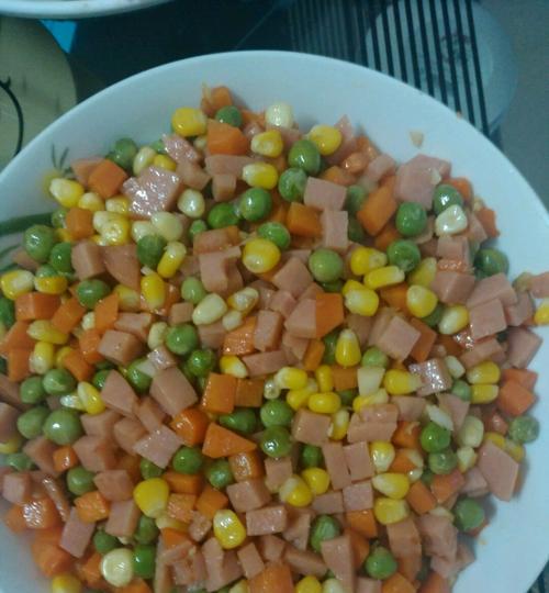 鲜豌豆猪肉粒的做法是什么？如何快速制作美味的鲜豌豆猪肉粒？