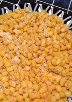 鲜甜玉米烙的做法是什么？如何在家轻松制作？