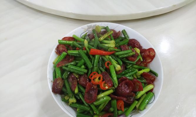 鲜蒜薹炒腊肠怎么做？步骤和技巧是什么？