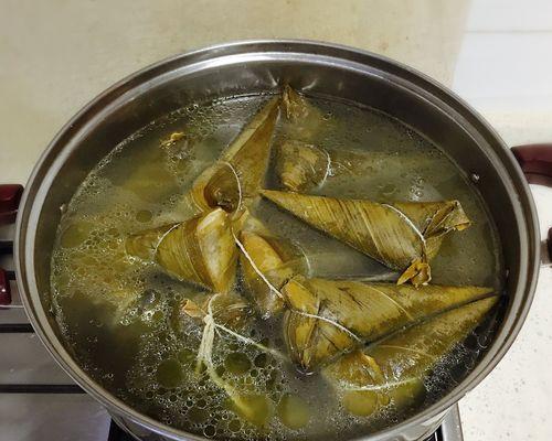 鲜肉粽子怎么做？详细步骤和技巧是什么？