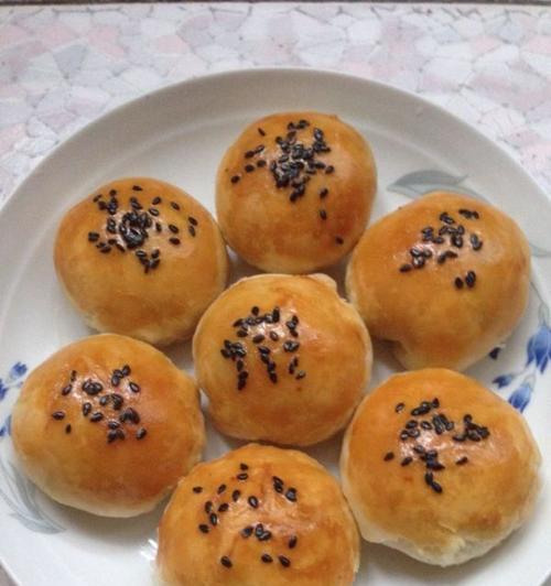 鲜肉月饼怎么做？制作鲜肉月饼的步骤和技巧是什么？
