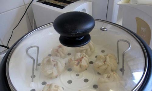 鲜肉小笼怎么做？步骤和技巧有哪些？