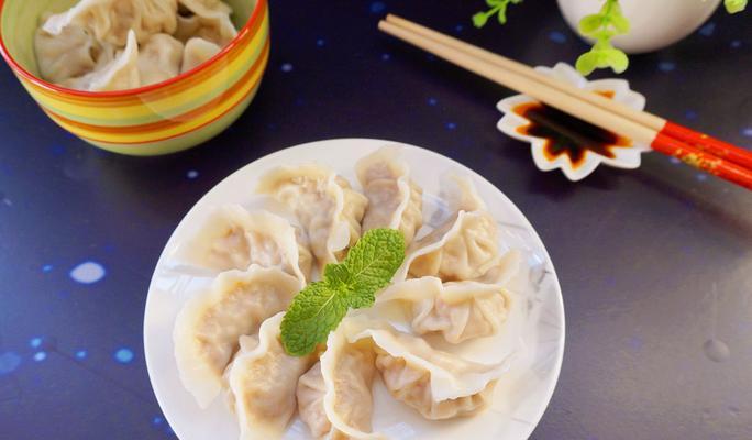 鲜肉西葫芦水饺怎么做？制作步骤和技巧是什么？