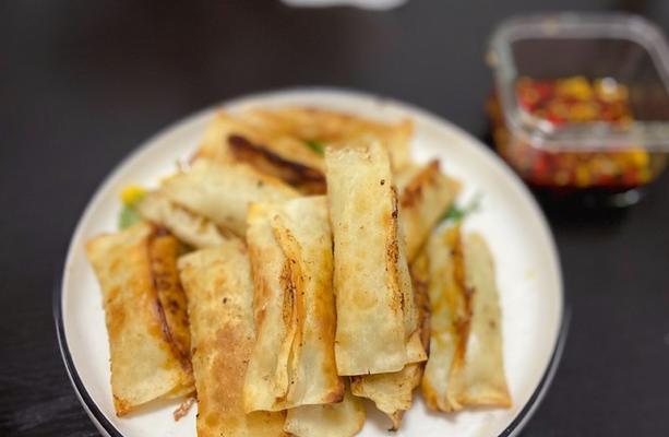 鲜肉锅贴怎么做？家庭版鲜肉锅贴的做法步骤是什么？