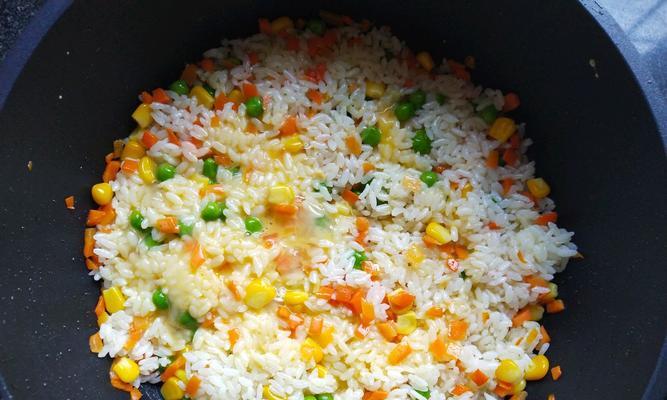 鲜人參冬菇玉米炒饭怎么做？步骤和技巧是什么？