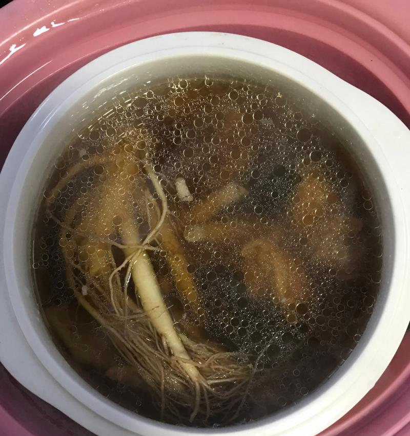 鲜人参炖白鸽汤怎么做？有哪些健康益处？