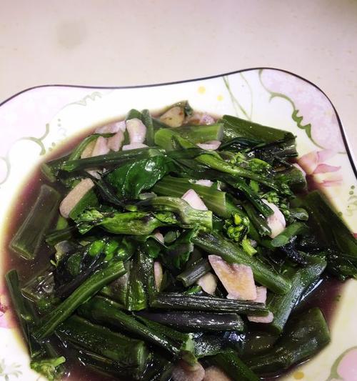 如何做出鲜嫩可口的红菜苔？红菜苔的烹饪技巧有哪些？