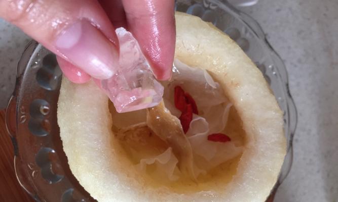 鲜奶炖木瓜雪梨怎么做？步骤和技巧有哪些？