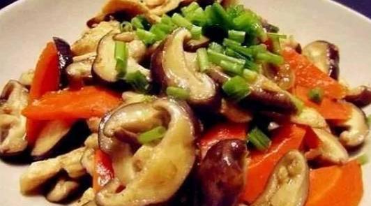 鲜蘑油菜小炒肉怎么做？步骤和技巧有哪些？